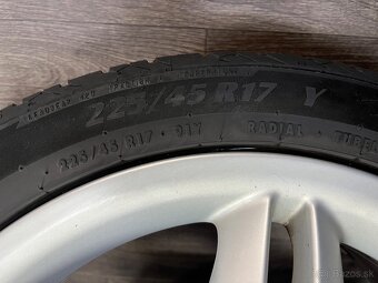 SEAT R17 5x100 et38 225/45/r17 - 3