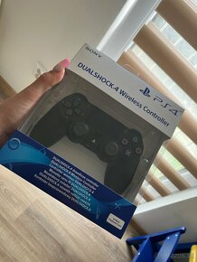 Ovládač PS4 Dualshock - 3