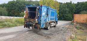 NÁKLADNÍ VOLVO FM,r.v.2005,najeto 500tis/km.,standart,manuál - 3