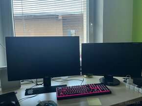 NA PREDAJ  2x pc monitor Benq Zowie a ASUS - 3