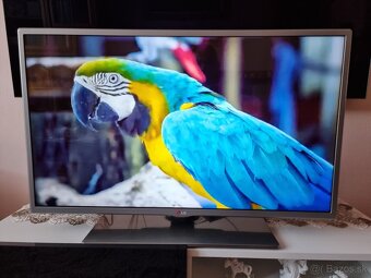 Predám SMART LED TV LG 39LB570V Full HD s Wi-Fi - 3