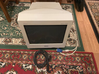 CRT monitor Sony Trinitron - 3