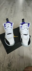 Predam tenisky Nike JUMPMAN TWO TREY (GS) 37.5 - 3