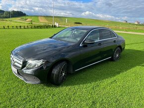 Mercedes E - 3