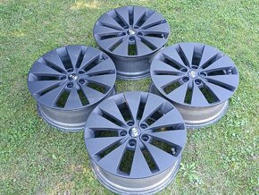 Original KIA R18 5x114,3 - 3