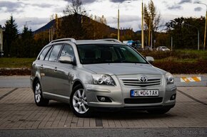 Toyota Avensis Combi 2.0 D-4D Sol - 3