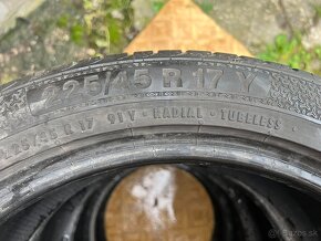 225/45 R17 letné Barum 6mm - 3