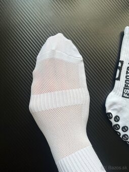 Protišmykové ponožky - grip football sock - 3