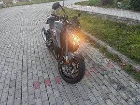 Suzuki gsx-s 1000 - 3