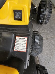 Predam Detský elektrický traktor - žltá farba - 3