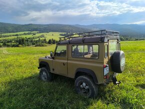 Land Rover Defender 90 - 3