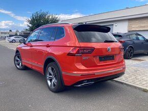 Tiguan Allspace R-line/ 4motion/ DSG7 Habanero Orange 93.000 - 3