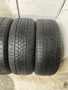 Pneu 225/60 R17 4x=120€ - 3