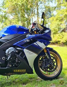 Yamaha R1 2008 - 3