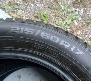 215/60 R17 Zimne Nokian a Hankook top stav - 3