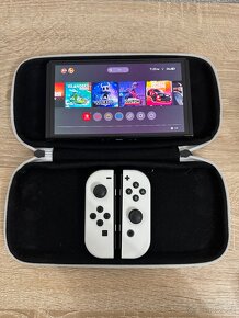 Nintendo Switch OLED - 64GB - 3