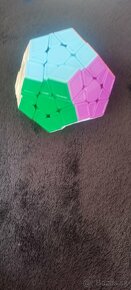 Qiyi megaminx rubiková kocka - 3