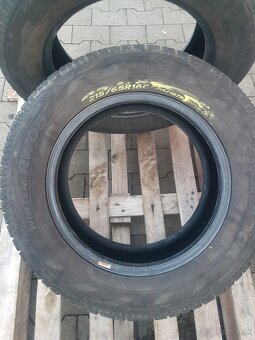 Zimne 215/65R16 C  Hankook - 3