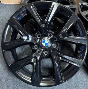 5x112 R17 BMW styling 574 ET 39 čierne leskle - 3