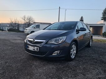 Opel Astra J - 3