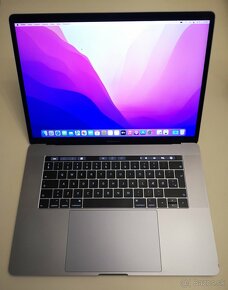 Macbook Pro Retina 2018  15.4 i7 Cena 549€ - 3