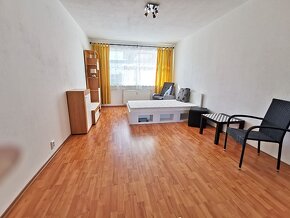 Predaj 1.izbový byt, Bratislavská ulica, BA IV–Záh.Bystrica - 3