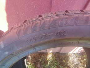 Predam zimne pneumatiky 225/40 r18 92 v xl - 3