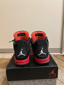 Jordan 4 Red Thunder - 3