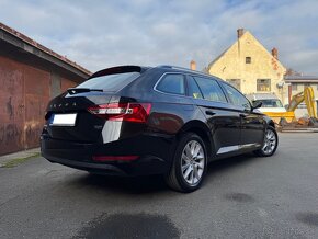 Superb Combi 2.0TDI 140kW 4x4 DSG 125tkm FACELIFT DPH ČR - 3