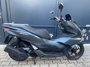 Honda PCX - 3