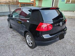 VOLKSWAGEN GOLF V 1.6 FSI - 3