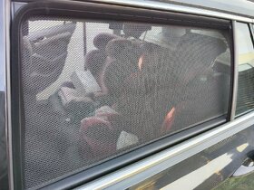 Car Shades VW Passat variant B8 slnečná clona na zadné okná - 3