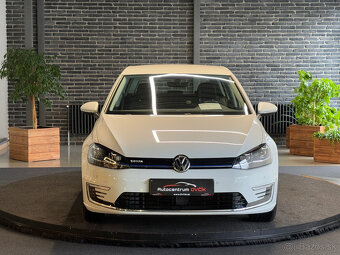 Volkswagen Golf e - 100 kW CCS. - 3