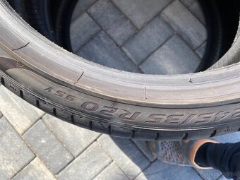 Pneumatiky 245/35 R20 - 3