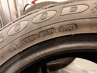 Predám letné Goodyear EFFICIENTGRIP 235/50 R17 96 W - 3