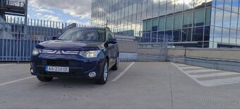 Mitsubishi Outlander 4x4 2,2 diesel automat - 3