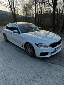 BMW M550i - 3