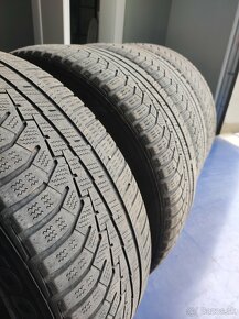 Zimné pneu 225 60 R17 Hankook - 3