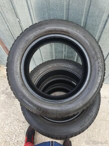 Predám 4ks zimné pneu.185/60R15 Barum dezen 6,0mm - 3