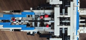 LEGO Technic Lietadlo - 3