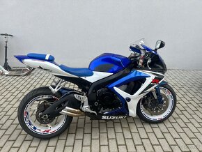 Suzuki GSX-R 600 - 3