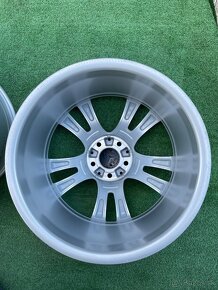 R18 5x112 Original Mercedes 8.5J ET58 alu disky - 3