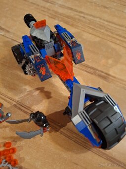 70319 Lego Nexo Knights - 3