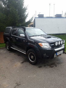 Predám Toyotu Hilux 4 WD 3.0TD 126,0 KW - 3