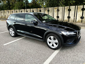 Volvo V60 CC CROSS COUNTRY PRO D4 AWD A/T 2.0l 140KW - 3