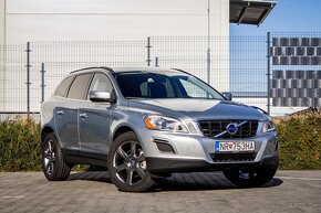 Volvo XC60 D4 2.4L Momentum AWD - 3