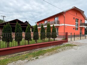 MAĎARSKO - MEZŐKÖVESD  PENZIÓN S 11 APARTMÁNMI, TERASA, ALTÁ - 3