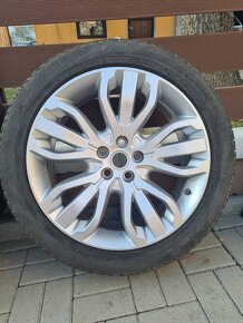 275/45 R21 Range Rover - 3