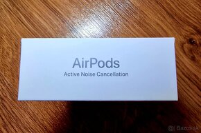 Apple AirPods 4 ANC + darek zdarma - 3