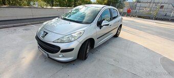 Peugeot 207 1.4 - 3